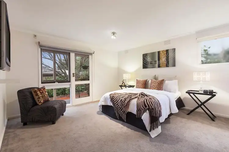 Sixth view of Homely house listing, 8 Manhattan Square, Vermont VIC 3133