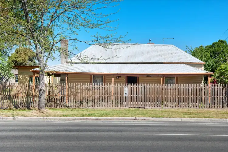 328 Humffray Street North, Brown Hill VIC 3350