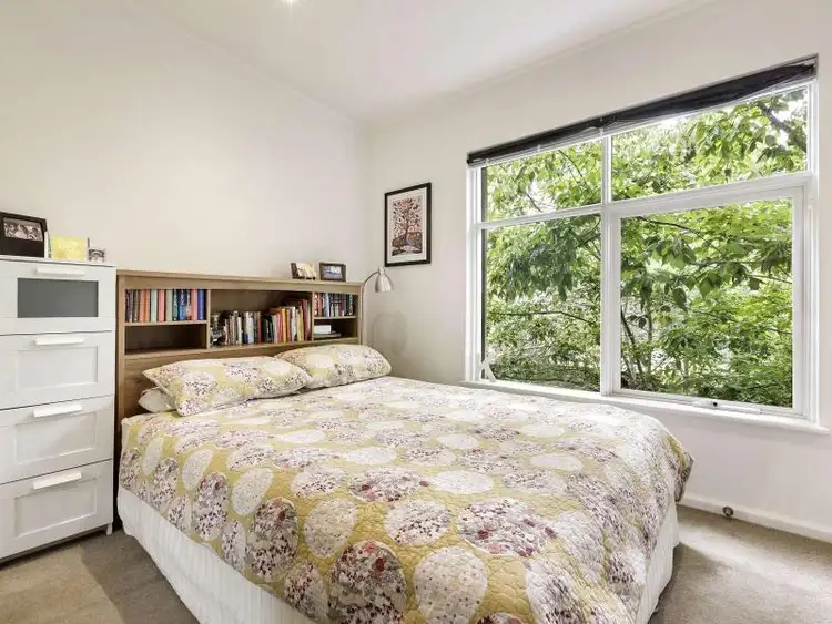 Third view of Homely apartment listing, 6/23 Hawthorn Grove, Hawthorn VIC 3122