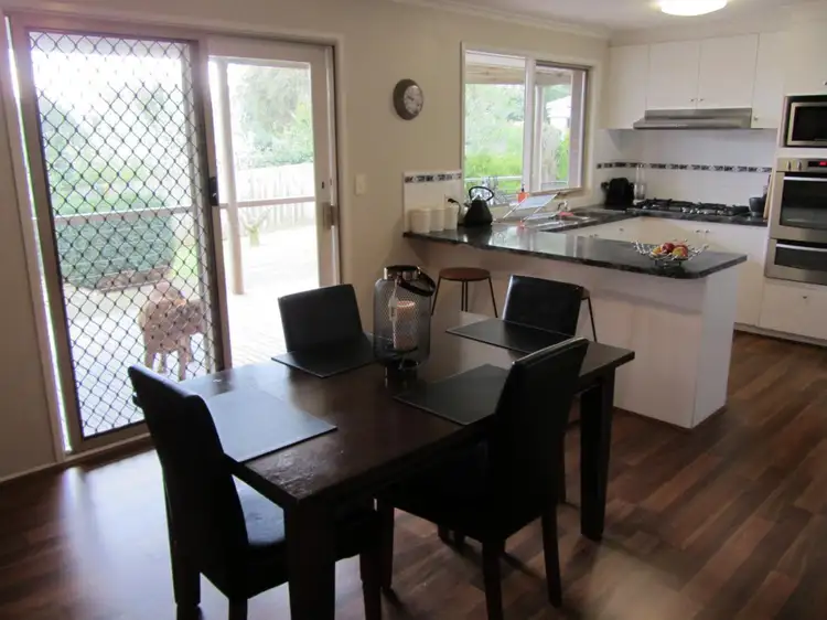 Sixth view of Homely house listing, 5 Outlook Drive, Drouin VIC 3818