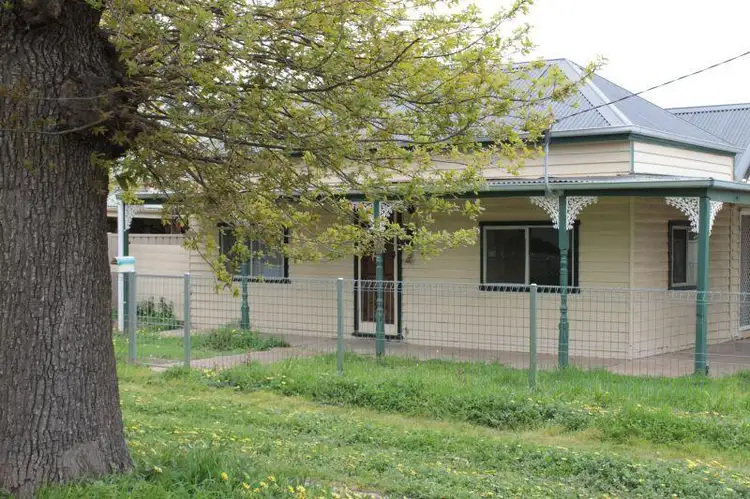 42 Wright Street, Heathcote VIC 3523