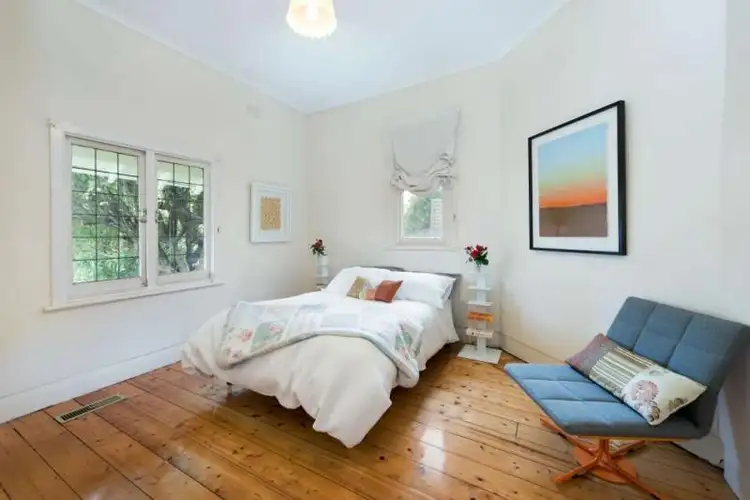 Fifth view of Homely house listing, 7 Kingsley Crescent, Mont Albert VIC 3127