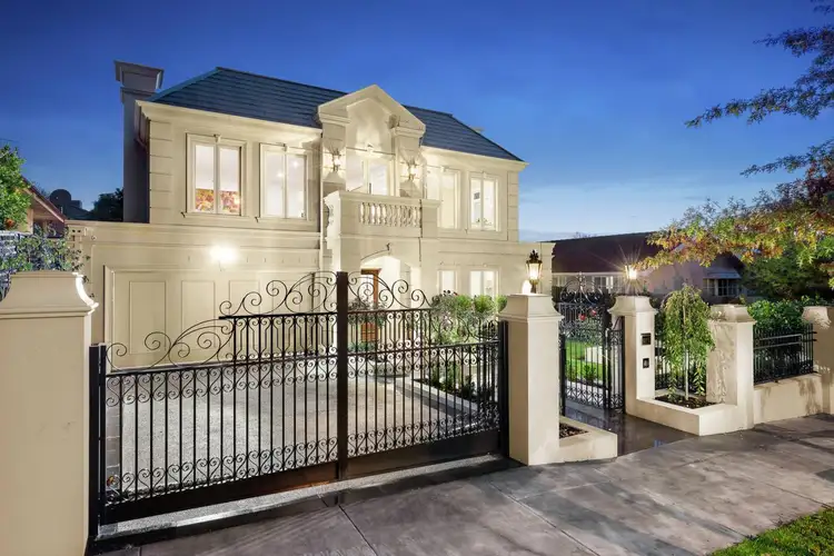 112 Prospect Hill Road, Canterbury VIC 3126