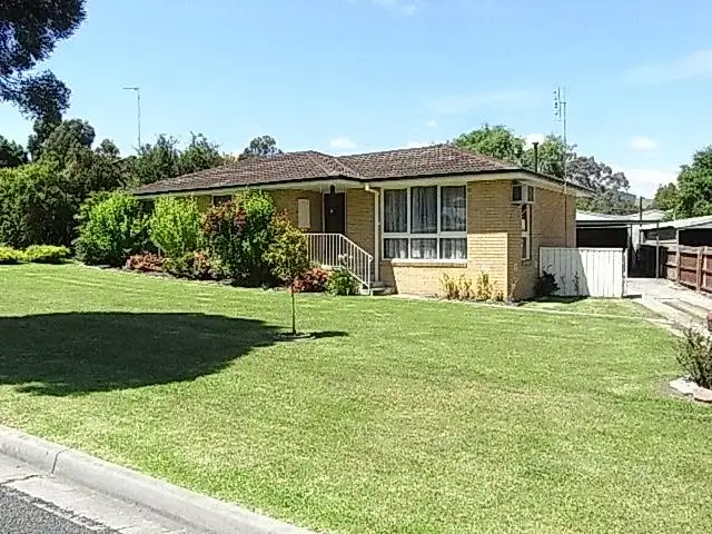 3 Bunyarra Court, Churchill VIC 3842