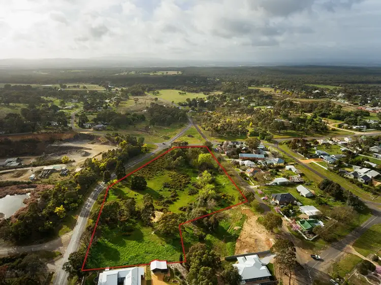 1 Lowther Street, Maldon VIC 3463