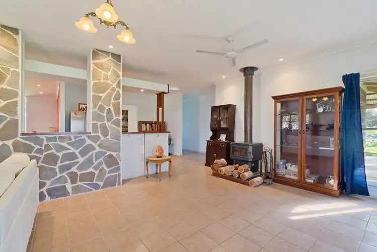 Second view of Homely house listing, 2 Caudry Street, Maldon VIC 3463