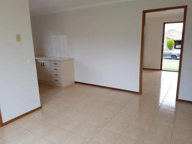 Sixth view of Homely house listing, 10 Shepherds Grove, Kings Park VIC 3021