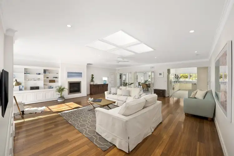 21 Bright Crescent, Mount Eliza VIC 3930