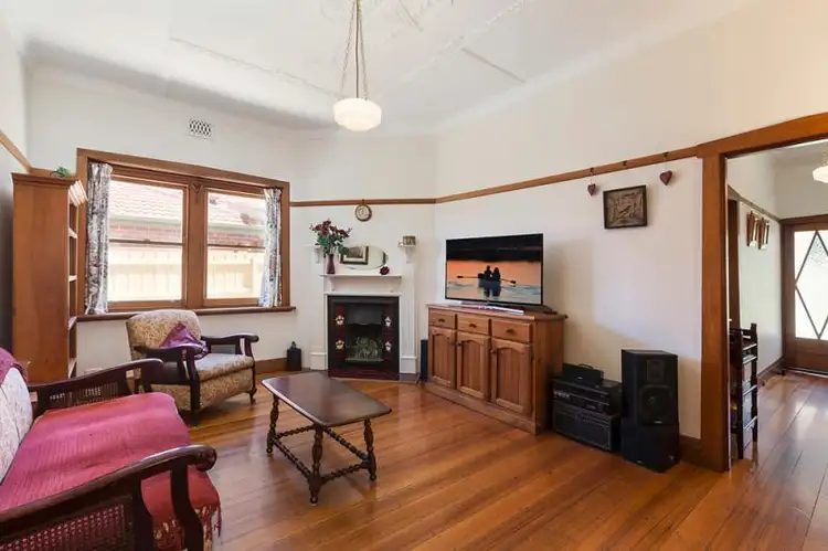 Fourth view of Homely unit listing, 1/162 Springfield Road, Blackburn VIC 3130