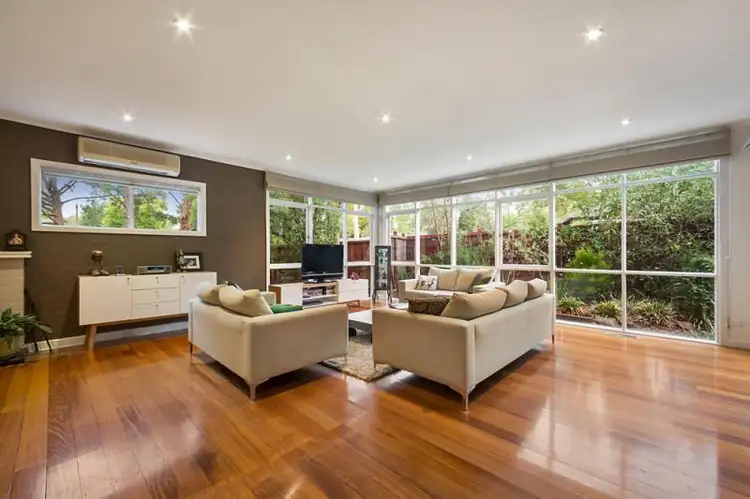 Second view of Homely house listing, 2 Rosalind Crescent, Blackburn VIC 3130