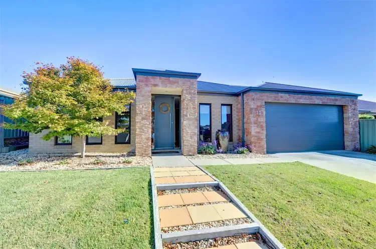 10 Debono Drive, Miners Rest VIC 3352