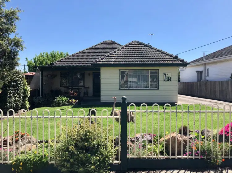 5 Wallace Street, Morwell VIC 3840