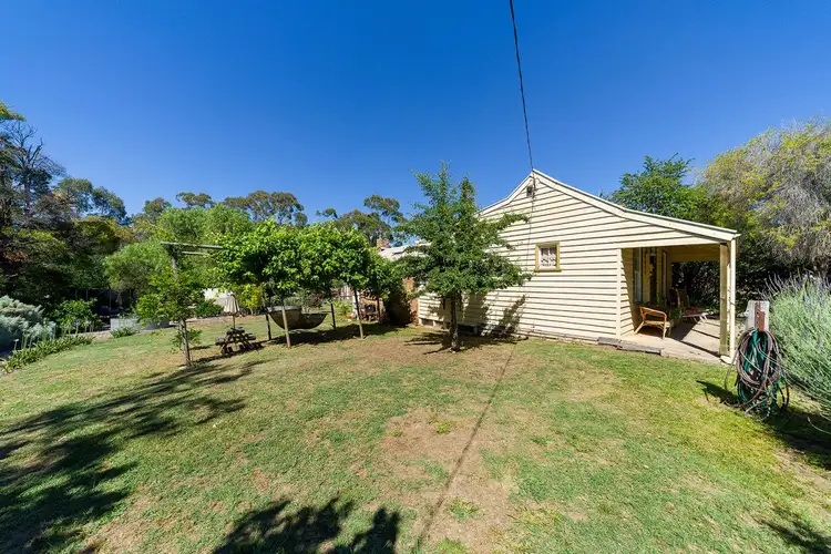 34 Castlemaine Road, Maldon VIC 3463