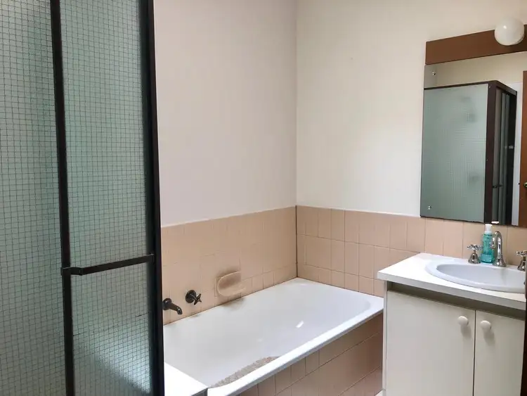 Sixth view of Homely unit listing, 47 Dell Circuit, Morwell VIC 3840