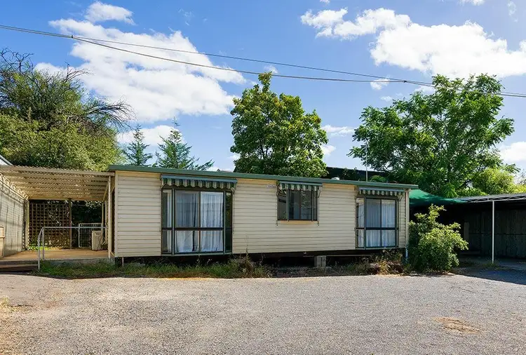 1/31 Forest Street, Castlemaine VIC 3450