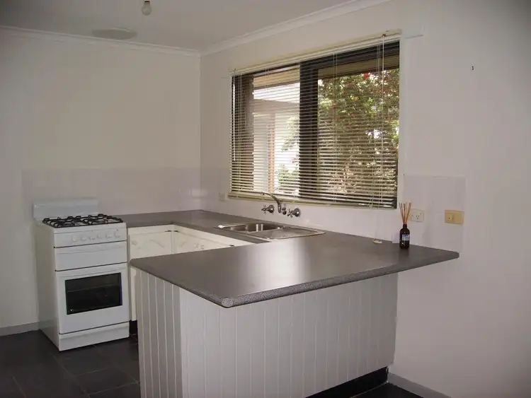 Fourth view of Homely unit listing, 2/19 Hopetoun Avenue, Morwell VIC 3840