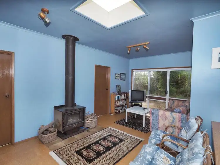 Fourth view of Homely house listing, 10 Ennerdale Lane, Nerrin Nerrin VIC 3351