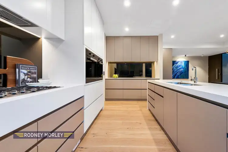 Fifth view of Homely apartment listing, 1/10 Orrong Grove, Caulfield North VIC 3161