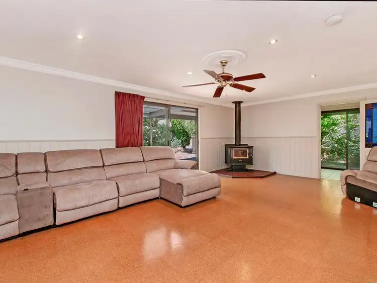 Third view of Homely house listing, 18 Eversley Street, Macarthur VIC 3286