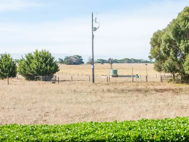 Third view of Homely semi-detached listing, 440 Wangoom Road, Warrnambool VIC 3280