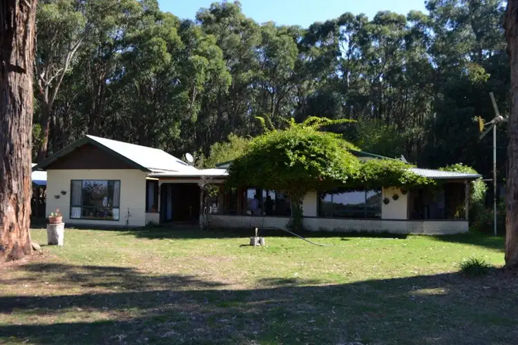 562 Moreys Road, Brucknell VIC 3268