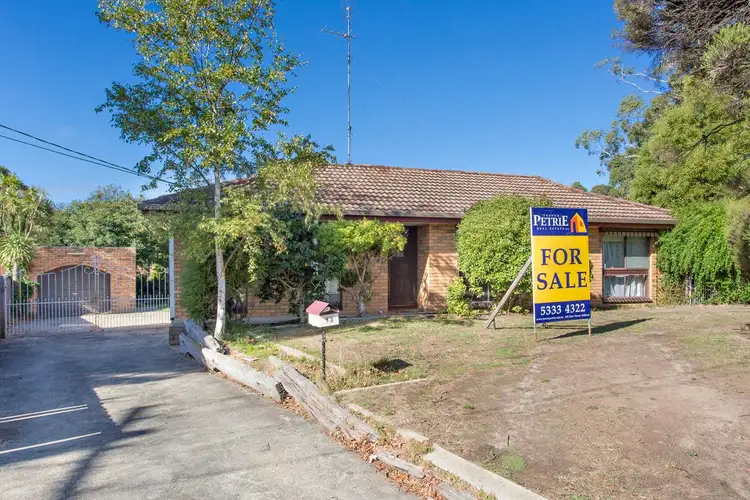 13 Hermitage Avenue, Canadian VIC 3350