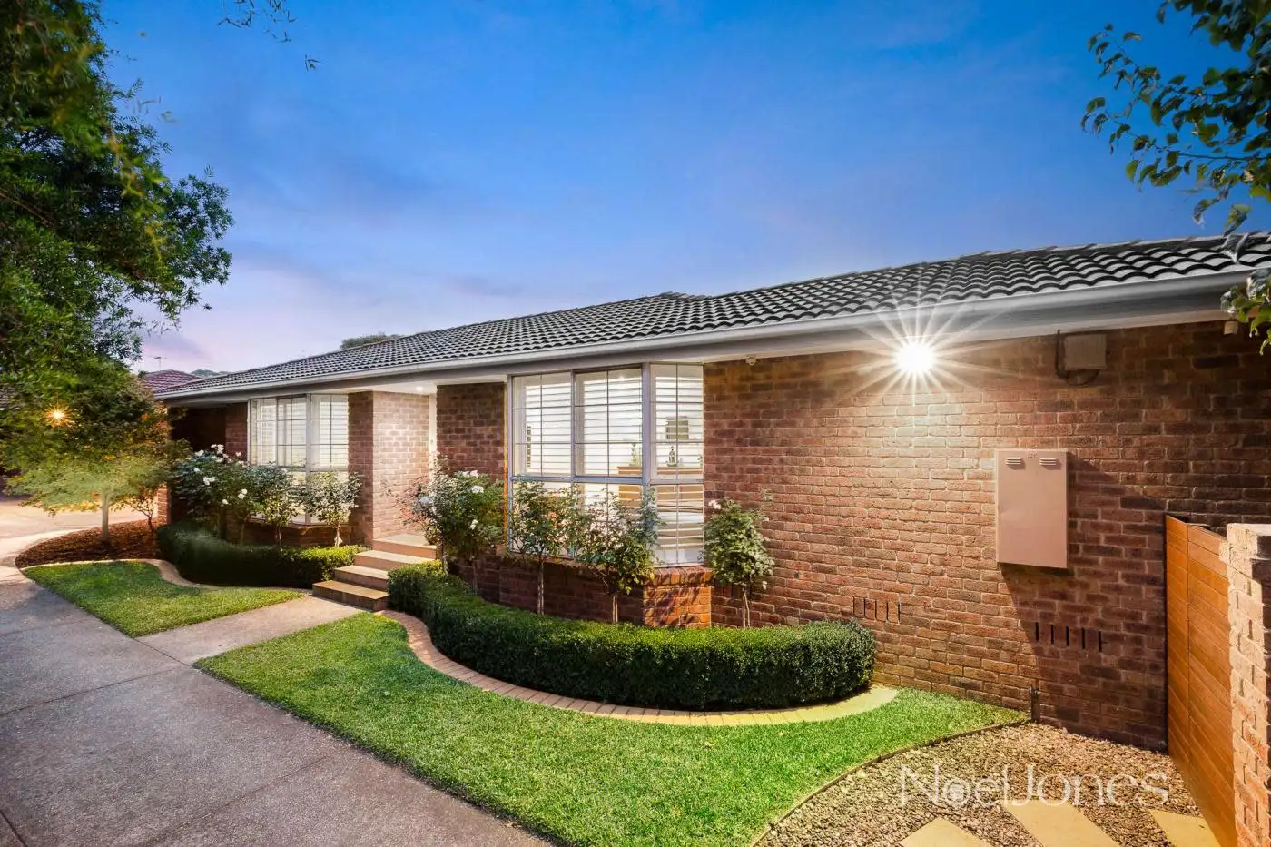 Main view of Homely townhouse listing, 1/37 Peter Avenue, Blackburn North VIC 3130