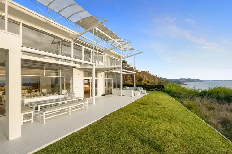 8 Osprey Avenue, Mount Eliza VIC 3930