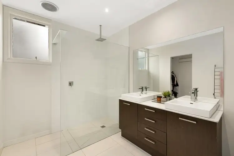 Sixth view of Homely house listing, 8 Jacksons Road, Mount Eliza VIC 3930