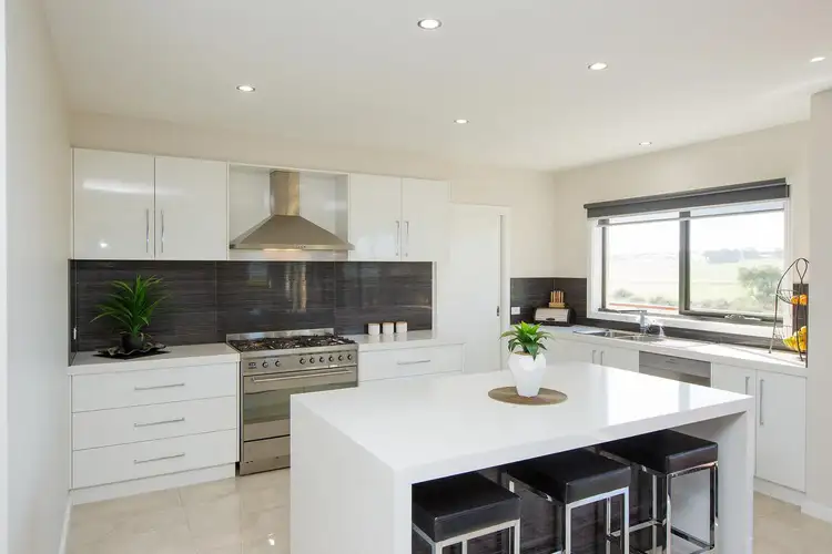 Fifth view of Homely house listing, 2 Clara Court, Woodford VIC 3281