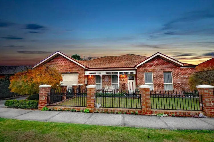 16 Rotheram Court, Trafalgar VIC 3824