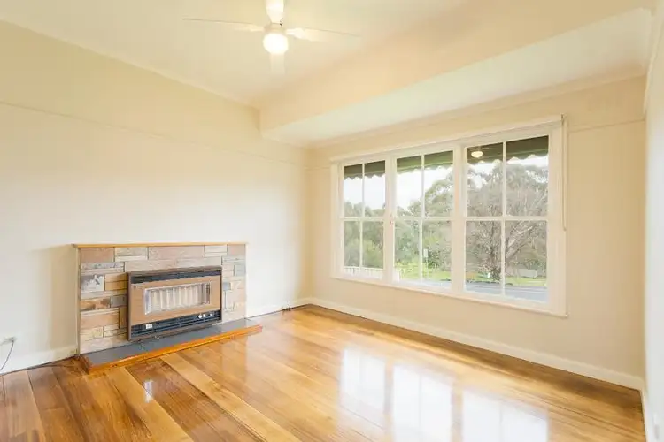 Third view of Homely house listing, 4 Roberts Avenue, Castlemaine VIC 3450