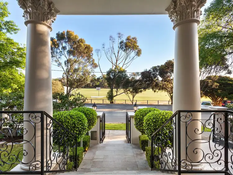 17 Albury Road, Balwyn North VIC 3104