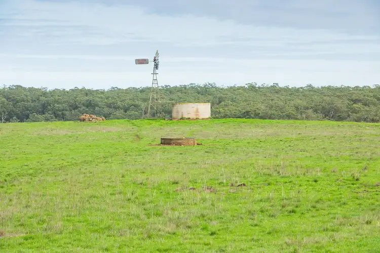 Fifth view of Homely rural property listing, 1690 Ellerslie-Panmure Road, Panmure VIC 3265