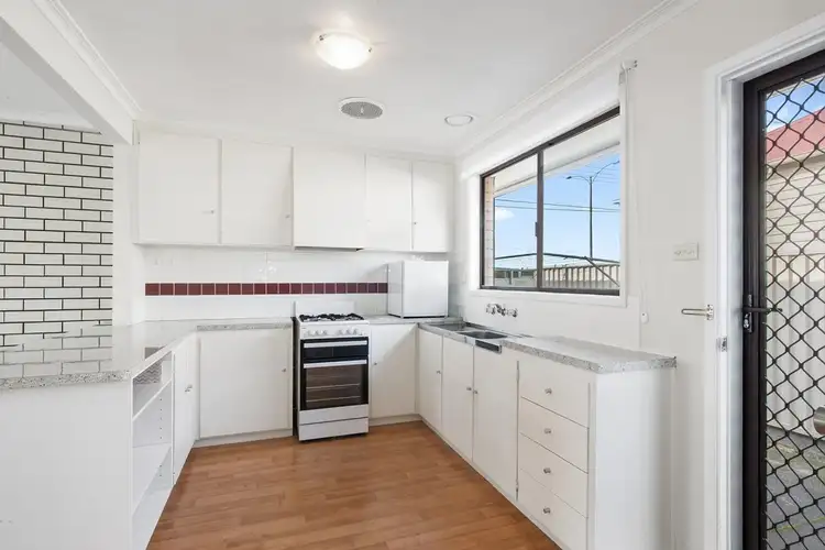 Fourth view of Homely unit listing, 2/607 Creswick Road, Wendouree VIC 3355