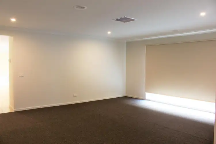 Sixth view of Homely house listing, 8 Athlestane Road, Doreen VIC 3754