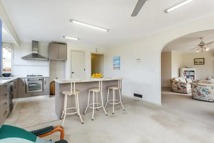 Sixth view of Homely unit listing, 2/35 Dunstan Street, Frankston South VIC 3199