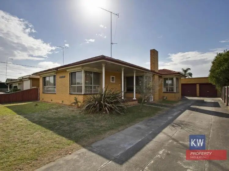 20 Cherry Crescent, Morwell VIC 3840