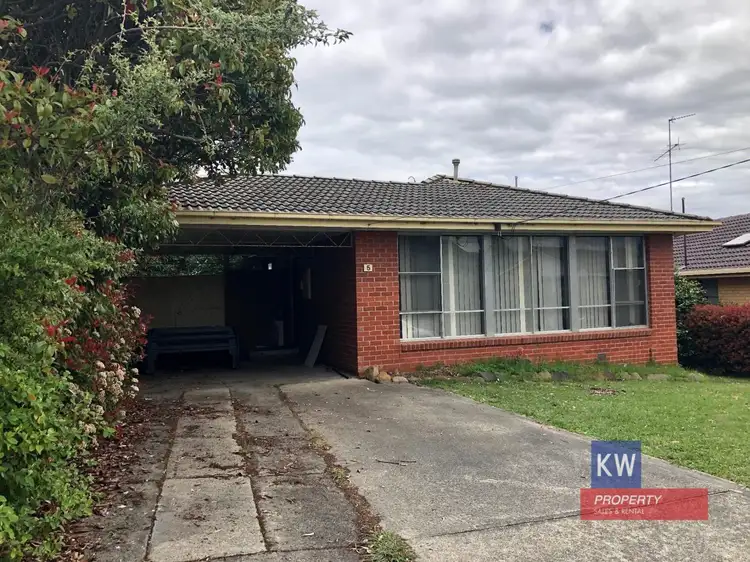 5 McInnes Crescent, Churchill VIC 3842