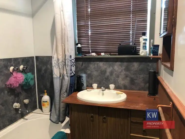 Fifth view of Homely house listing, 5 McInnes Crescent, Churchill VIC 3842