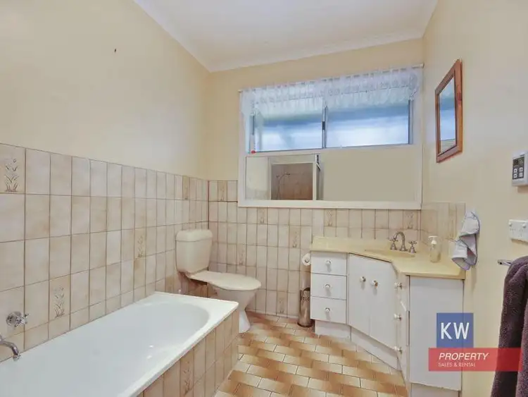 Seventh view of Homely house listing, 4 McDonald Way, Churchill VIC 3842