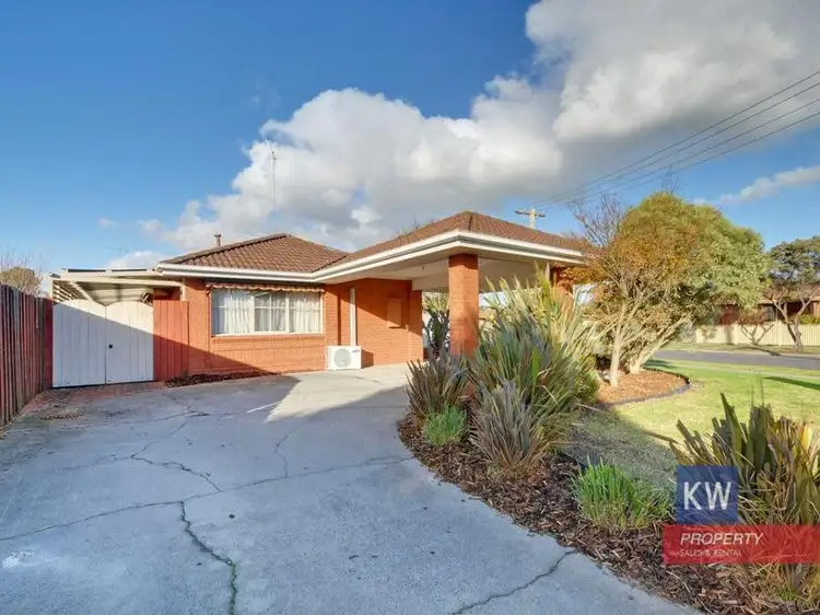 10 Gabo Way, Morwell VIC 3840