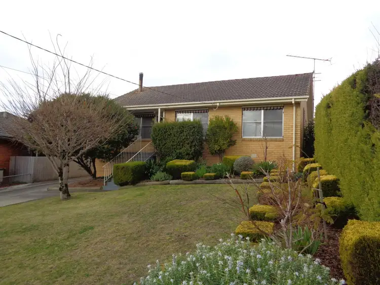 31 Heesom Crescent, Churchill VIC 3842