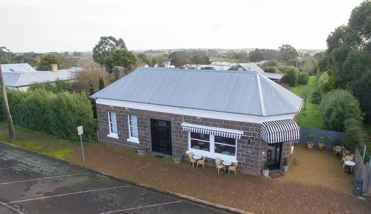 100-102 Bell Street, Penshurst VIC 3289