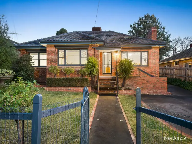 8 Ronald Street, Box Hill North VIC 3129