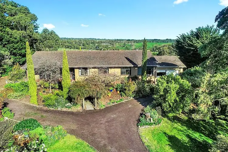 27 Leahys Lane, Timboon VIC 3268