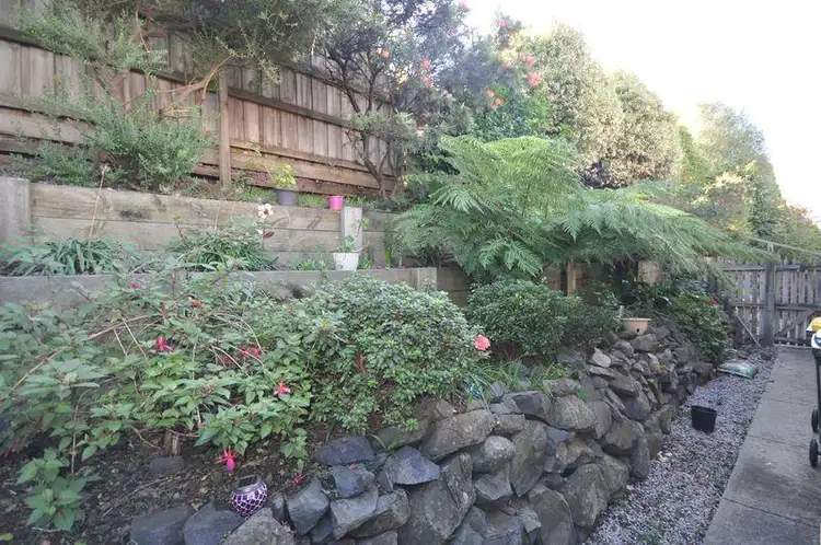 Sixth view of Homely unit listing, 2/24 Melanie Drive, Warragul VIC 3820