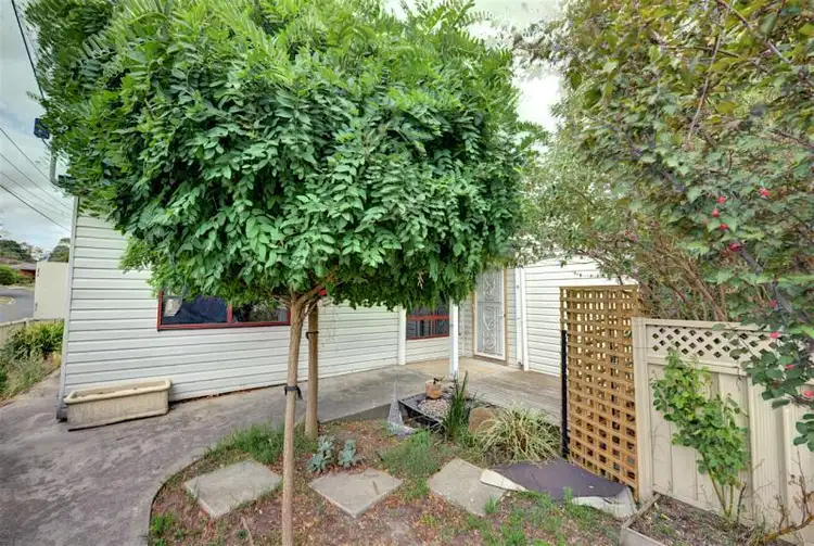 86 Water Street, Brown Hill VIC 3350