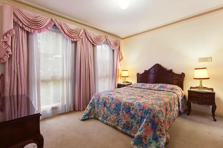 Sixth view of Homely unit listing, 1/9 Yerrin Street, Balwyn VIC 3103