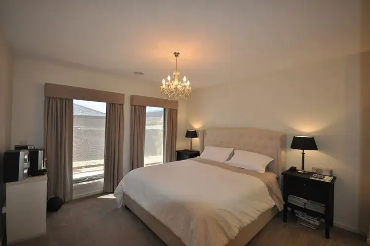 Sixth view of Homely house listing, 19 B Lyndhurst Square, Drouin VIC 3818